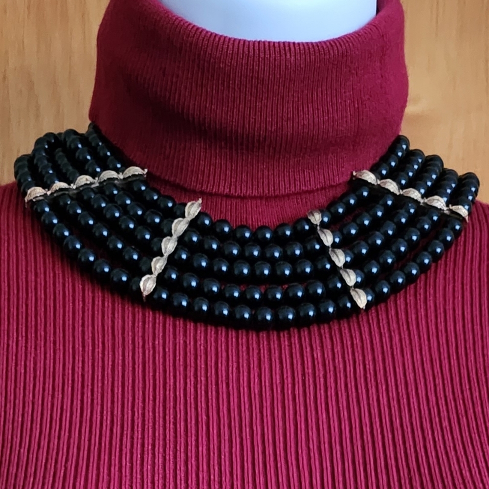 VTG Black Beaded Necklace Gold Tone Accents